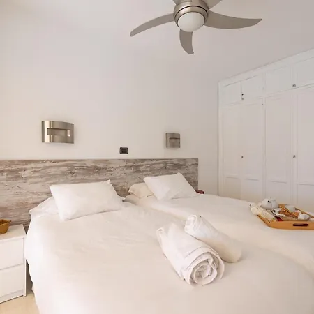 Artemisa Penthouse - Monsenor Apts