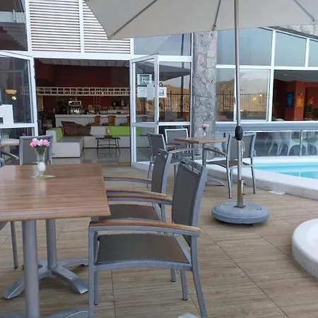 Apartamento Artemisa Penthouse - Monsenor Apts *